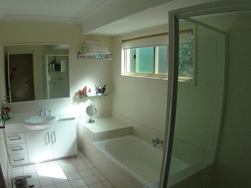 Stunning 3 bedroom townhouse in 8