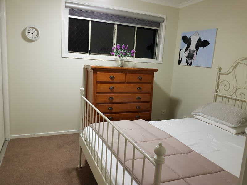 BEAUTIFULLY PRESENTED 3 BEDROOM TOWNHOUSE 15