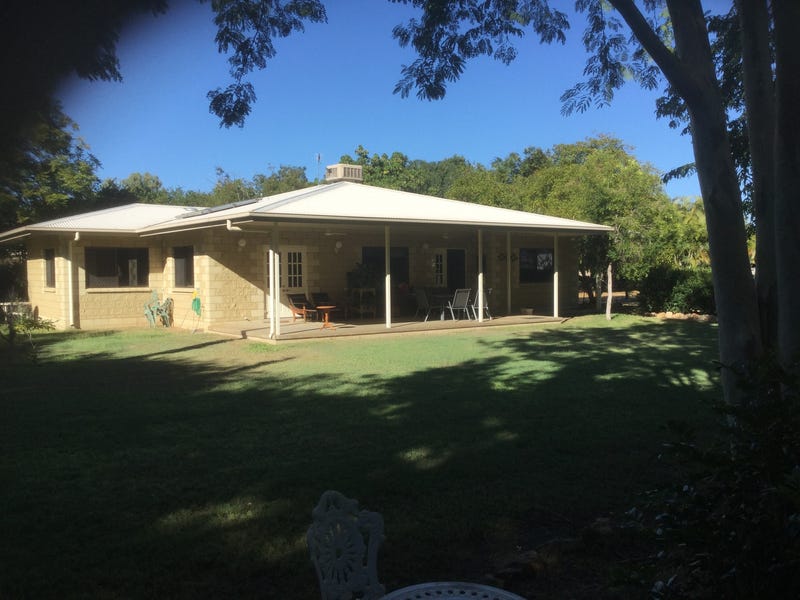 Peace ,tranquility,privacy,beautiful 3 bedroom sandstone 2