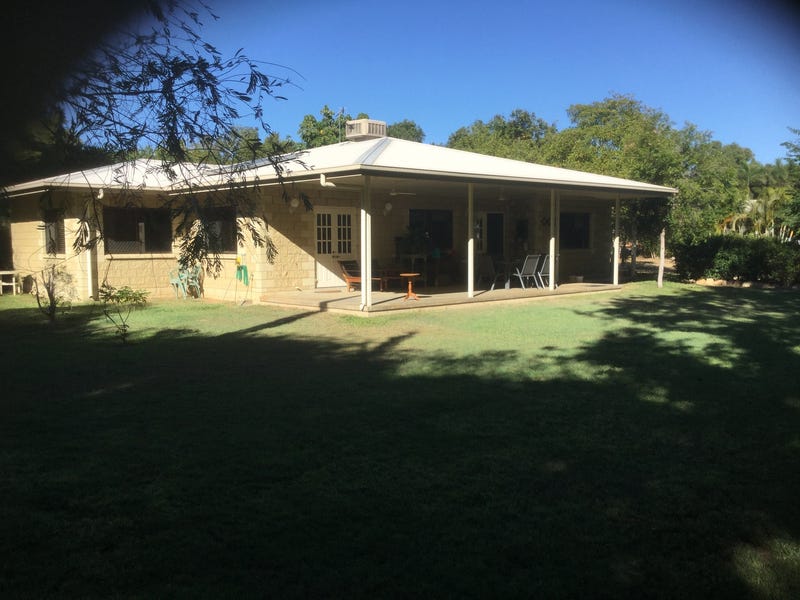 Peace ,tranquility,privacy,beautiful 3 bedroom sandstone 4