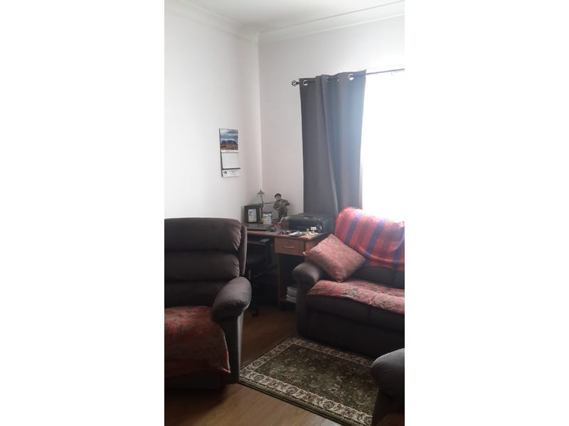 PRICED REDUCED TO SELL 29