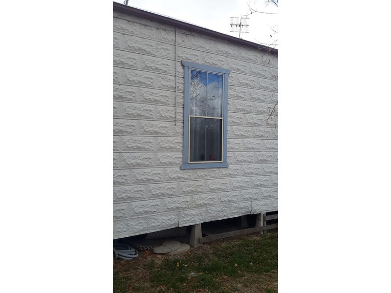 PRICED REDUCED TO SELL 30