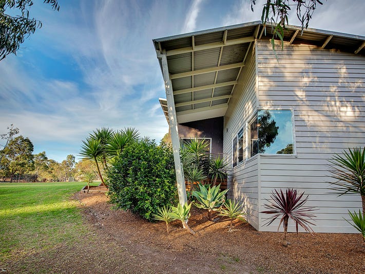 Golf, Boating, Lifestyle 26