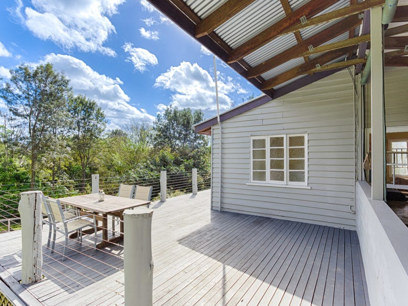 Charming Cottage on Almost Half 16