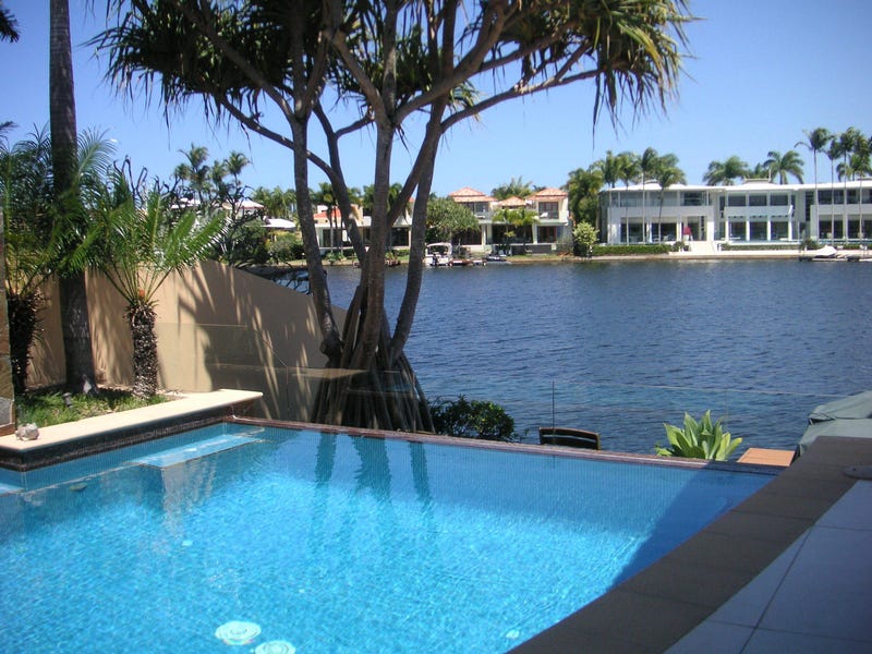 Luxury living on one level  –  $2.5M