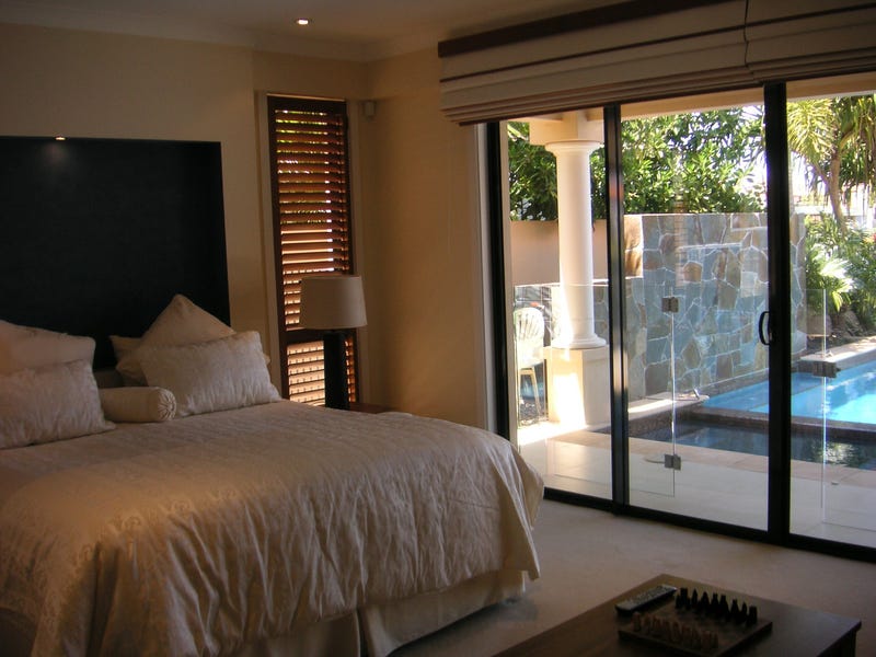 Luxury living on one level 23