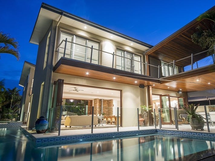Luxury Resort Style North Facing Waterfront