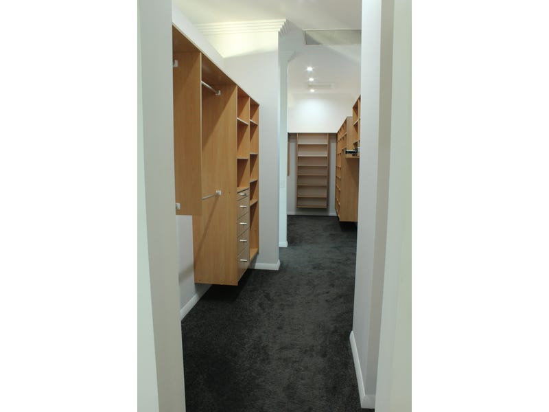 Luxury Resort Style North Facing 18