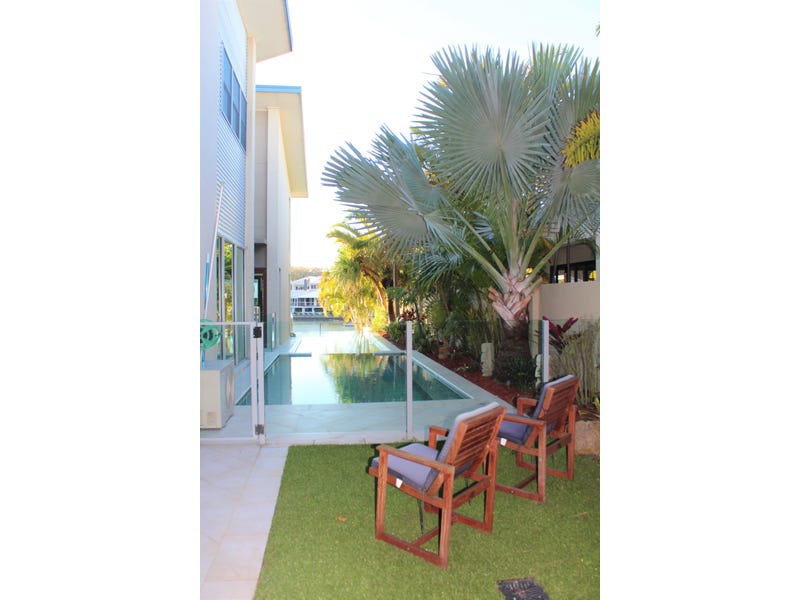 Luxury Resort Style North Facing 32