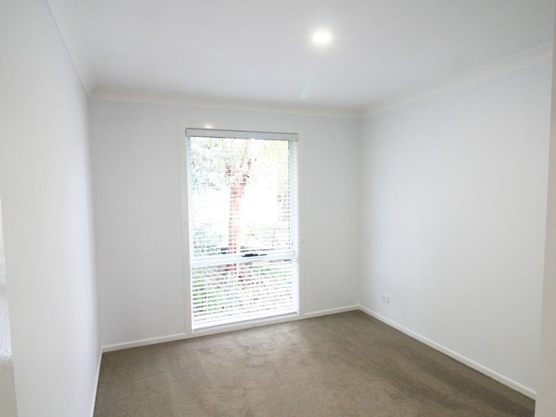 Stylishly presented light- filled home 14