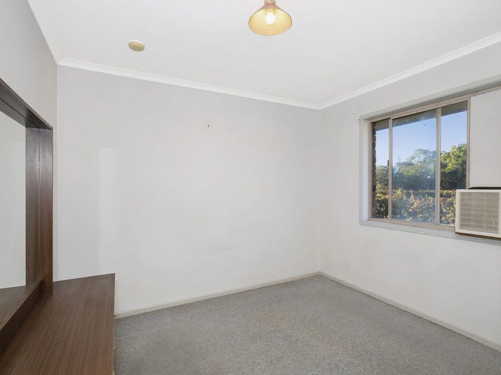 3 Bedroom PLUS Fully self-contained 20