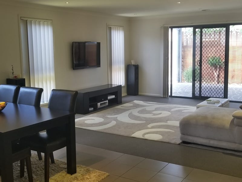 Perfect Entertainers Family Home 5