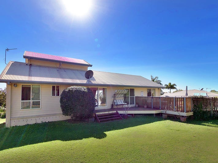 Beautiful 5 Bedroom Family Home 6
