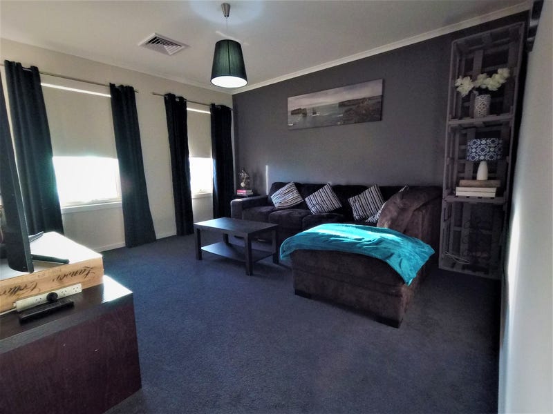 Location and lifestyle 5