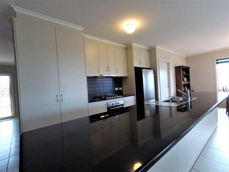 Location and lifestyle 7