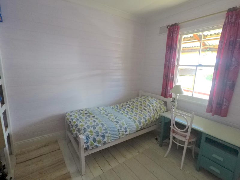 Beautiful Bega Home 7