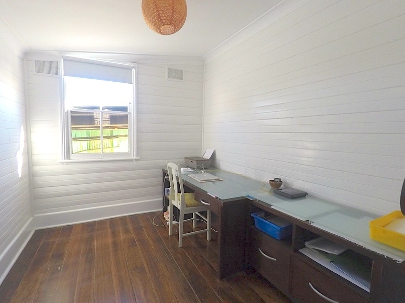 Beautiful Bega Home 13