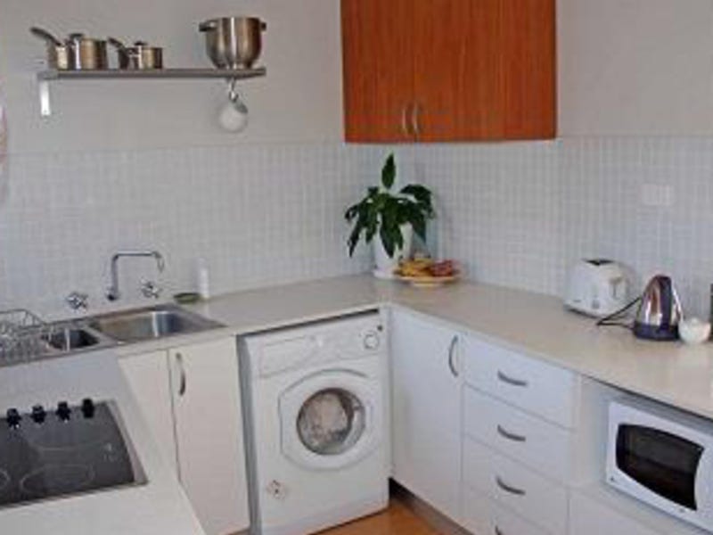Beautiful apartment, views and location 4