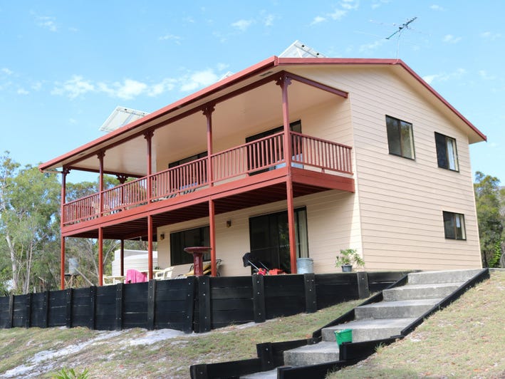 2 Houses plus Business on 2