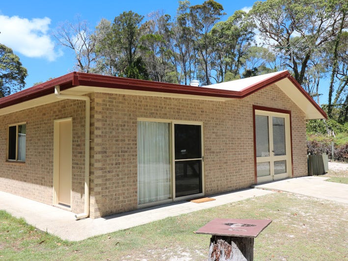 2 Houses plus Business on 12