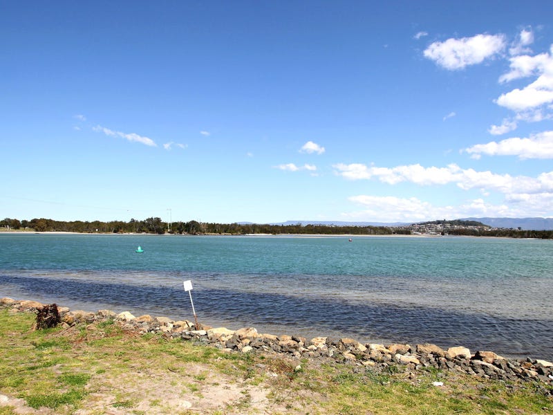 Absolute Waterfront! 17
