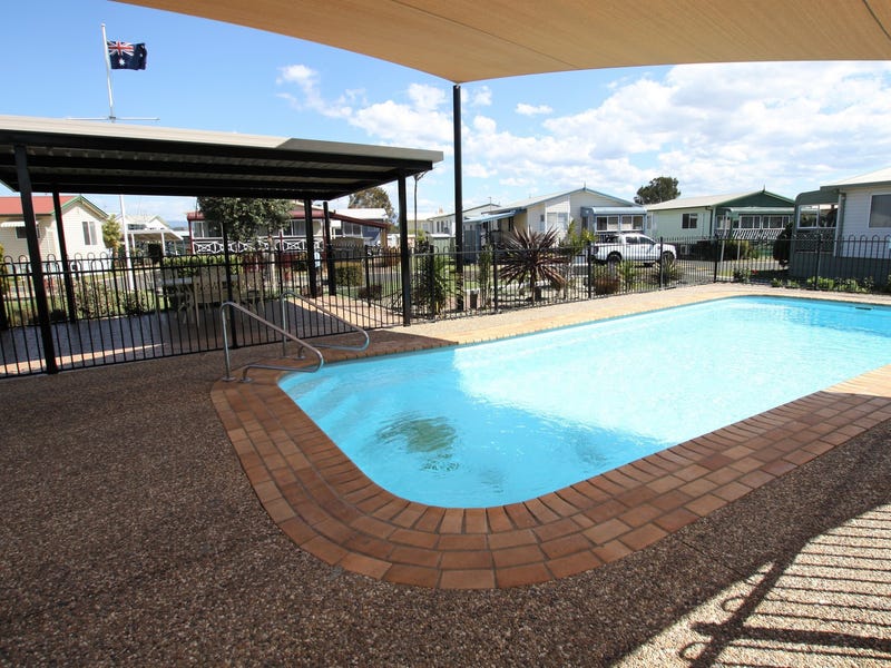 Absolute Waterfront! 19