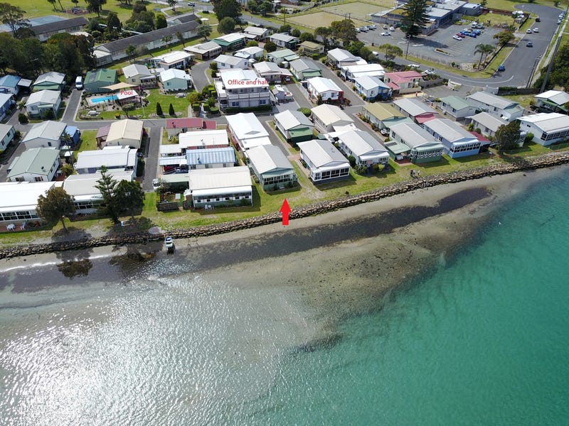 Absolute Waterfront! 21
