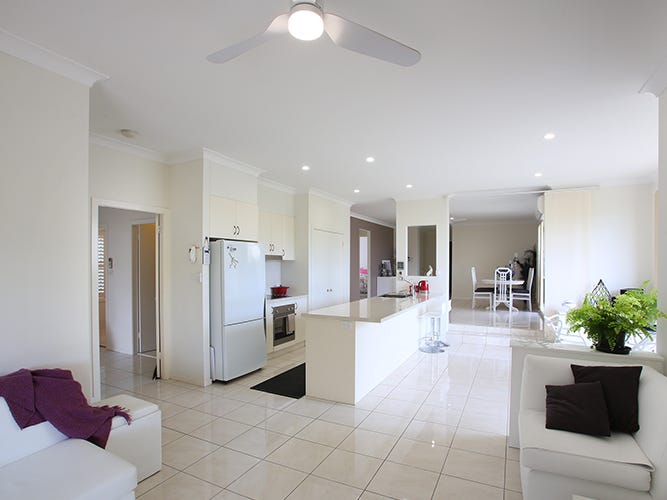 Easy Coastal Living 26