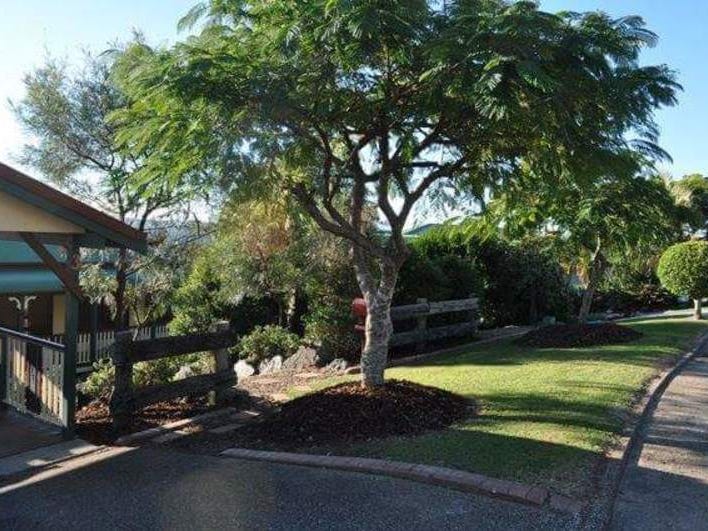 Charming one-owner queenslander with stunning 8