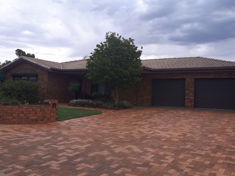 6 Klingberg Street Loxton 2