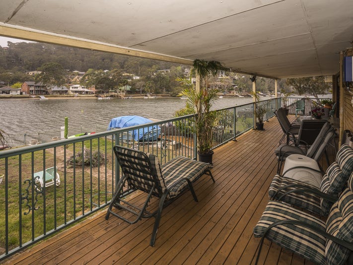 WATERFRONT WORONORA    2