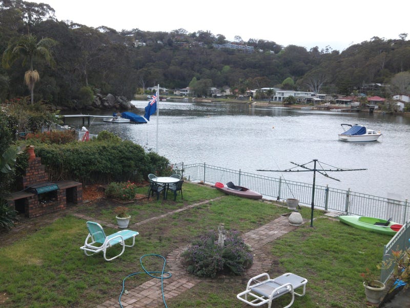 WATERFRONT WORONORA    13