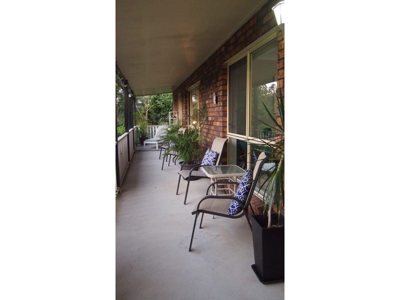 New Price!!!  Beautiful Home, 21