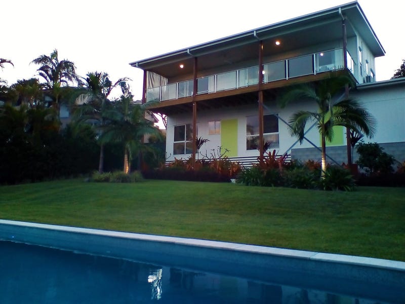 Absolute Beach Frontage – Marcus 7