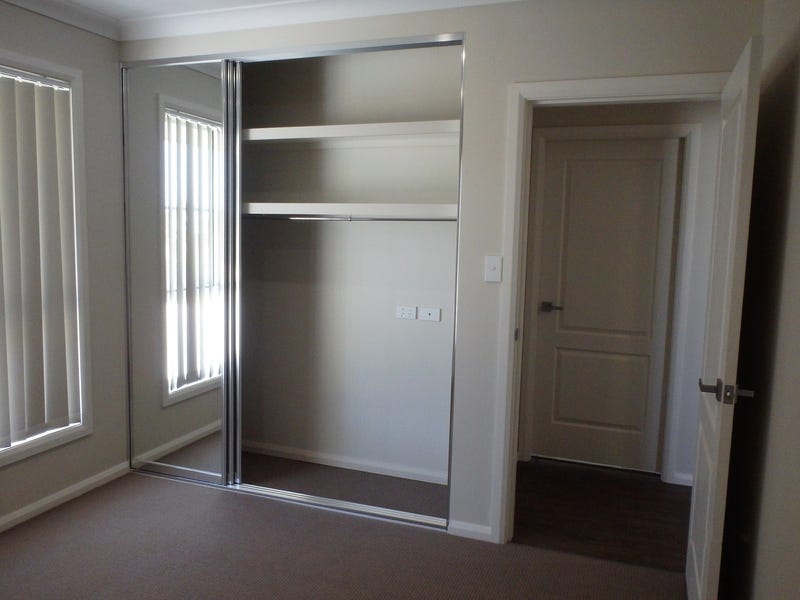 Recently built modern unit offers 14