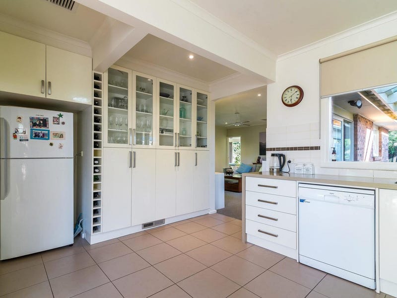 Immaculate Family Home 3