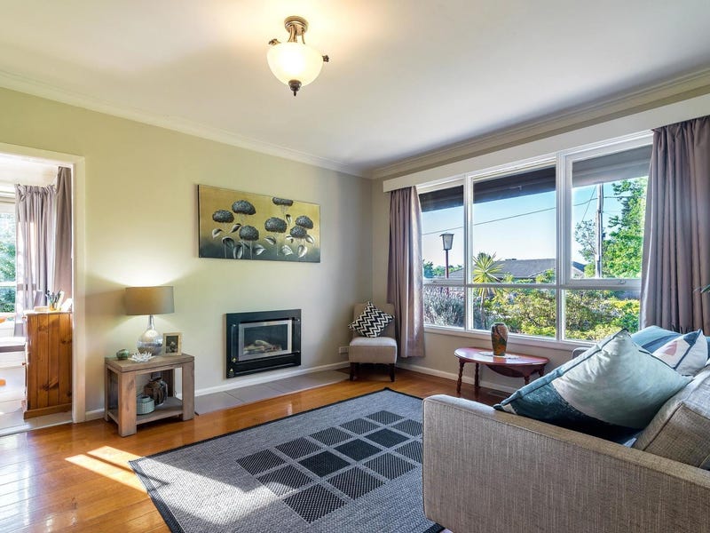 Immaculate Family Home 6