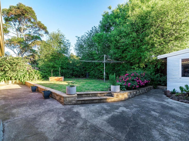 Immaculate Family Home 14