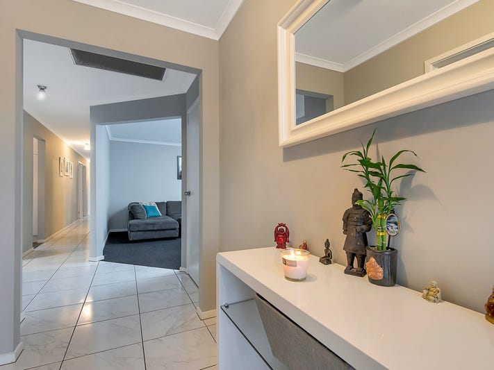 UNDER OFFER – Lovely 4 4