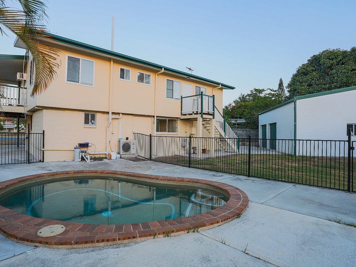 Dual Living right next to 2