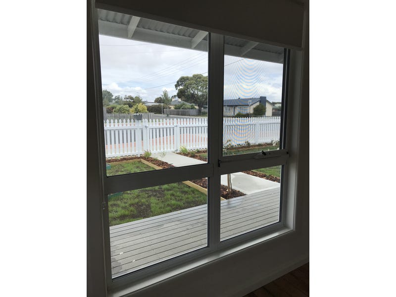 FULLY RENOVATED STRATA TITLE QUALITY 4