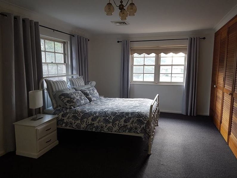 Charming and Homely 7
