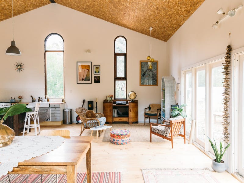 Escape to the Country- Lifestyle 9