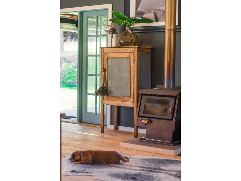 Escape to the Country- Lifestyle 11