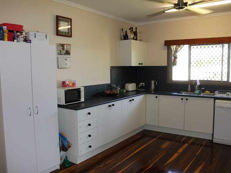 Large family home with beautiful 16