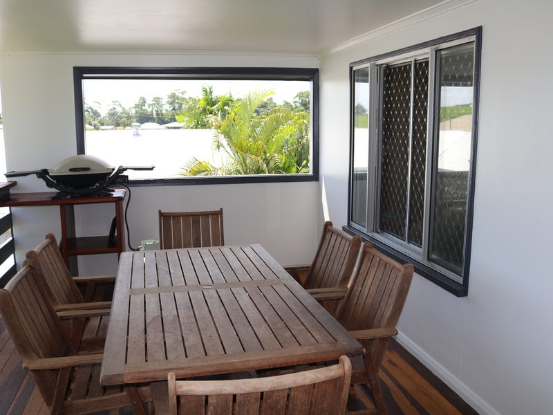 Large family home with beautiful 25