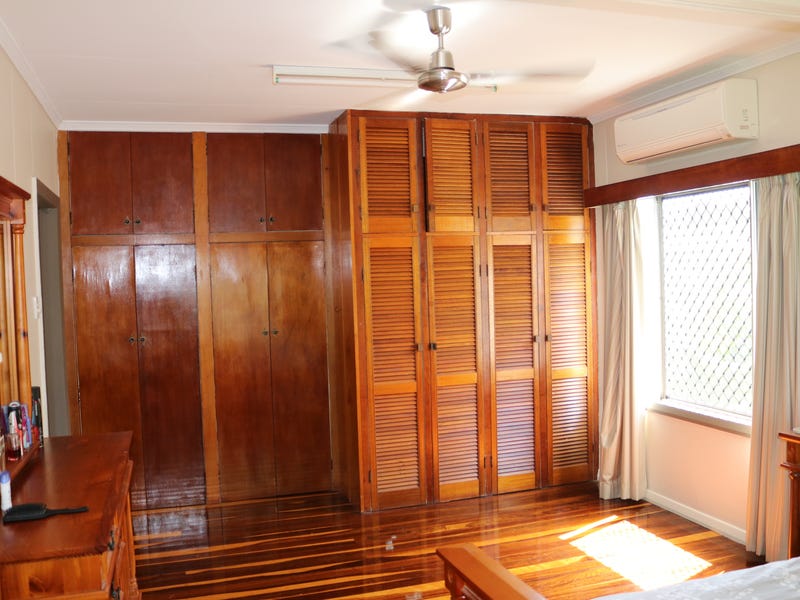 Large family home with beautiful 27