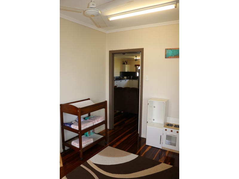 Large family home with beautiful 29