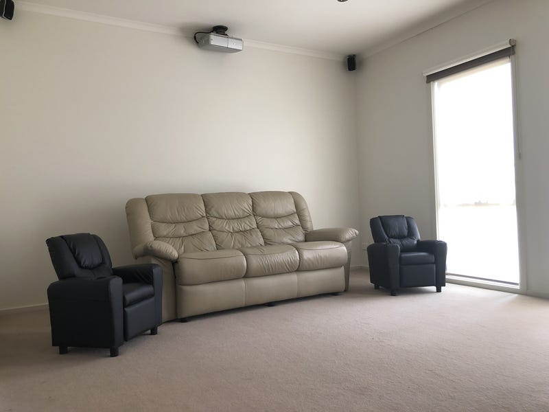 Modern, Convenient, Family Home 9