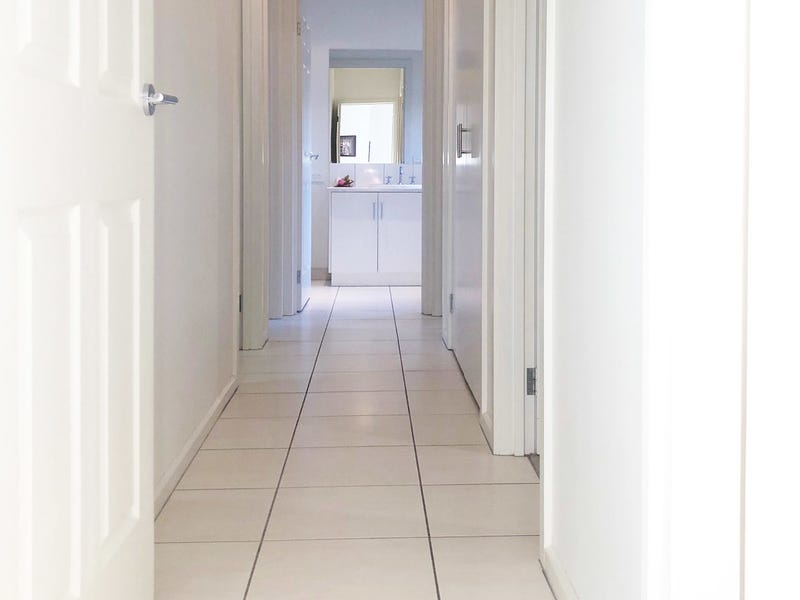 Modern, Convenient, Family Home 10